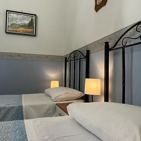 Palazzo Vitrano Tourist 1 * 카타니아
