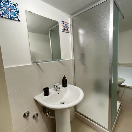 Palazzo Vitrano Tourist 1 *