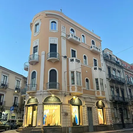 아파트 Palazzo Vitrano Tourist 1 *