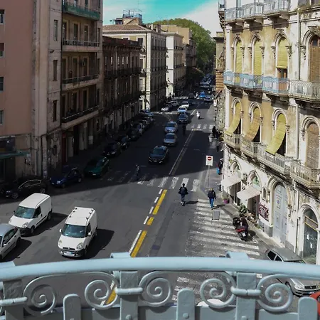 Palazzo Vitrano Tourist 1 아파트 카타니아