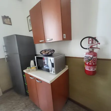 아파트 Palazzo Vitrano Tourist 1 *